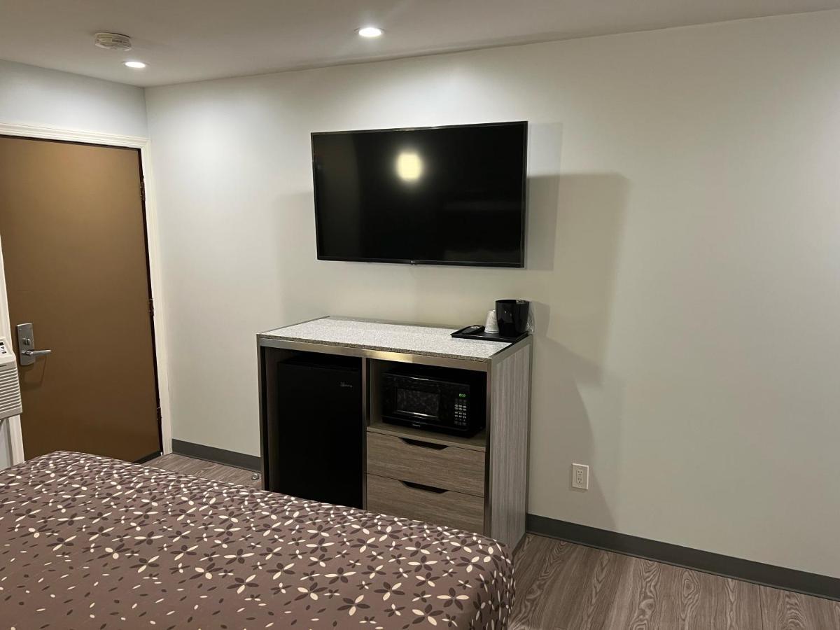 112 Motel Medford Dış mekan fotoğraf