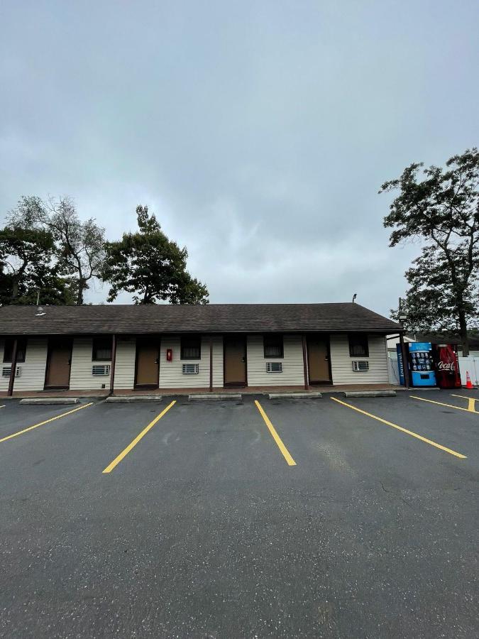 112 Motel Medford Dış mekan fotoğraf
