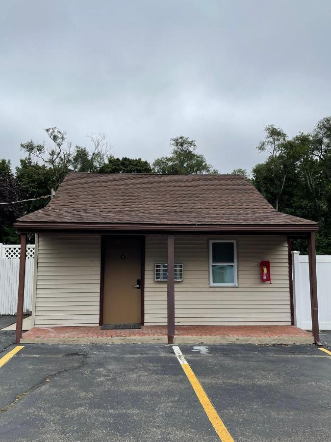 112 Motel Medford Dış mekan fotoğraf