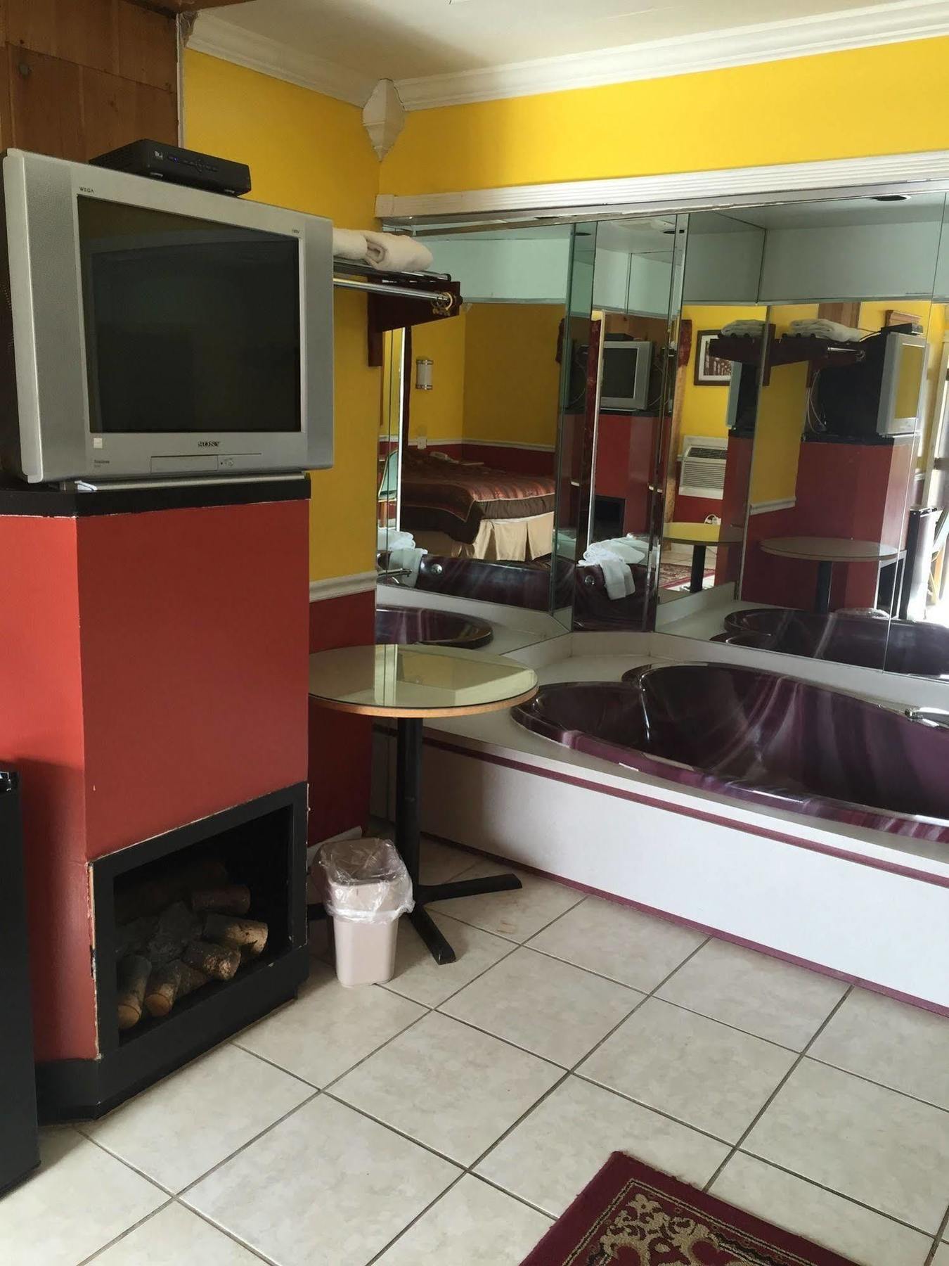 112 Motel Medford Dış mekan fotoğraf